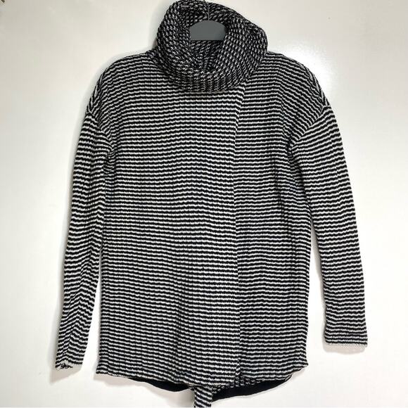 Cabi Fergie Fervor Sweater Split Pullover Turtleneck Stripe Black, White XS - Picture 2 of 9